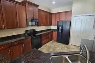 20018 Oakflower Ave, Tampa, FL 33647 - Photo 5