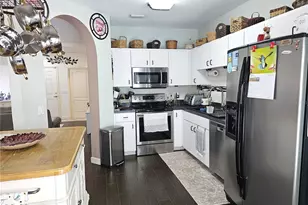 1613 Mosaic Forest Dr, Seffner, FL 33584 - Photo 13
