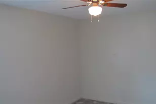 5122 Temple Heights Rd, Tampa, FL 33617 - Photo 9