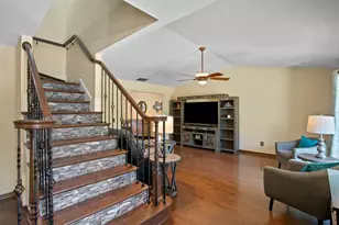 16701 E Course Dr, Tampa, FL 33624 - Photo 5