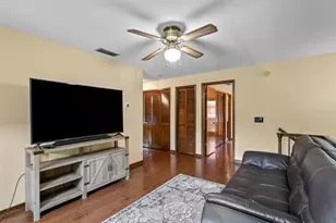 16701 E Course Dr, Tampa, FL 33624 - Photo 41