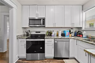 766 13th Ave S, Saint Petersburg, FL 33701 - Photo 7