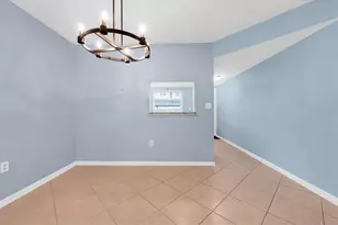 845 Maple Ct, Dunedin, FL 34698 - Photo 9