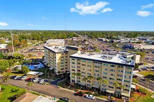 8950 Park Blvd, Seminole, FL 33777 - Photo 43
