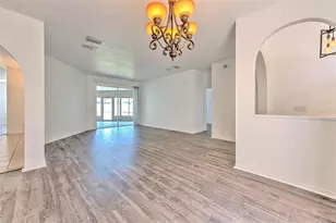 13022 Carlington Ln, Riverview, FL 33579 - Photo 11