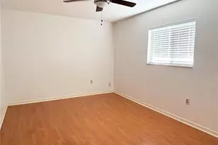 1503 Overland Dr, Spring Hill, FL 34608 - Photo 9