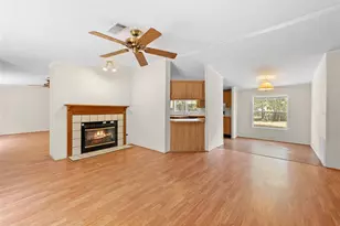 24503 Evaline St, Brooksville, FL 34601 - Photo 7