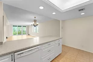 220 Belleview Blvd, Belleair, FL 33756 - Photo 9