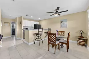 5925 Terrace Park Dr N, Saint Petersburg, FL 33709 - Photo 5