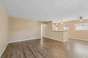 3300 Fox Chase Circle N, Palm Harbor, FL 34683 - Photo 23
