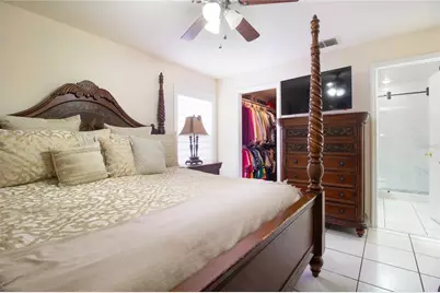 6914 N Himes Ave, Tampa, FL 33614 - Photo 13