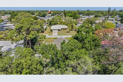 1124 Danny Drive, Sarasota, FL 34243 - Photo 43