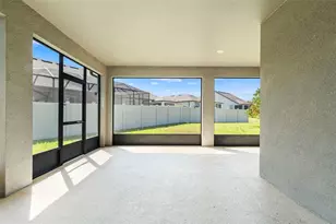 9748 Ibis Grove Blvd, Wesley Chapel, FL 33545 - Photo 5
