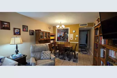 2117 Lakewood Club Drive S #7A, Saint Petersburg, FL 33712 - Photo 11