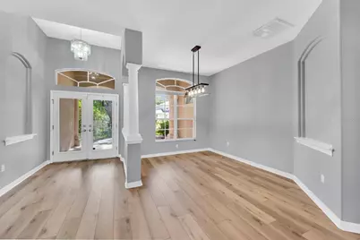 1021 Hamilton Avenue, Tarpon Springs, FL 34689 - Photo 9