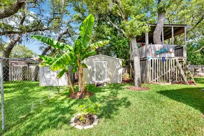 1021 Hamilton Avenue, Tarpon Springs, FL 34689 - Photo 53