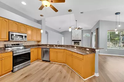 1021 Hamilton Avenue, Tarpon Springs, FL 34689 - Photo 27
