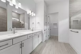 26641 Bering Dr, Englewood, FL 34223 - Photo 23