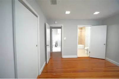 916 E 25th Avenue, Tampa, FL 33605 - Photo 13