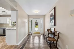 300 Driftwood Dr W, Palm Harbor, FL 34683 - Photo 19