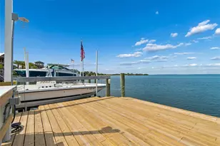 300 Driftwood Dr W, Palm Harbor, FL 34683 - Photo 97
