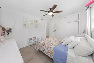 1098 Phyllis Ave, Largo, FL 33771 - Photo 17
