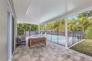 1098 Phyllis Ave, Largo, FL 33771 - Photo 23