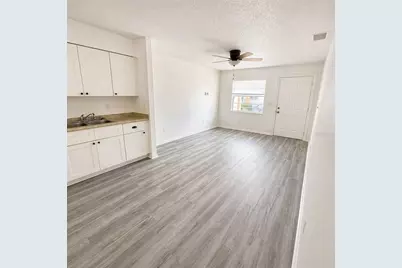 8305 N Marks Street #B, Tampa, FL 33604 - Photo 7