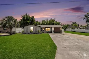 1812 W Crawford St, Tampa, FL 33604 - Photo 1