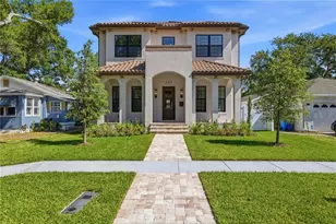 221 43rd Ave N, Saint Petersburg, FL 33703 - Photo 1