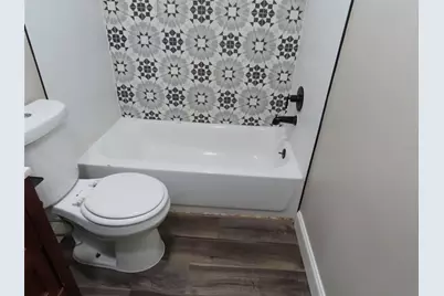 8055 33rd Avenue N, Saint Petersburg, FL 33710 - Photo 21