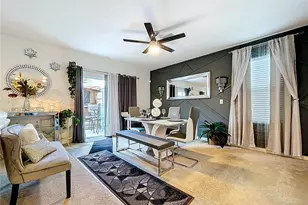 32628 Abby Lax Ln, Wesley Chapel, FL 33543 - Photo 15