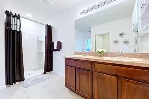 32628 Abby Lax Ln, Wesley Chapel, FL 33543 - Photo 23