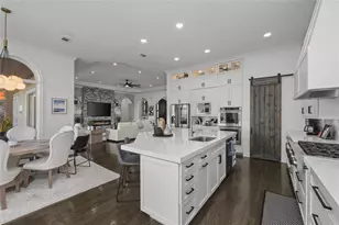 4117 Causeway Vista Dr, Tampa, FL 33615 - Photo 29