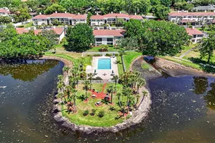10346 Carrollwood Ln, Tampa, FL 33618 - Photo 27