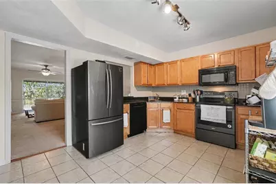 10346 Carrollwood Lane #178, Tampa, FL 33618 - Photo 11