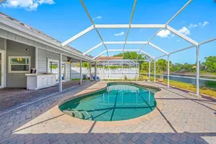 5321 Gardens Dr, Sarasota, FL 34243 - Photo 25