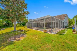 5321 Gardens Dr, Sarasota, FL 34243 - Photo 33