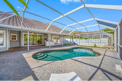 5321 Gardens Dr, Sarasota, FL 34243 - Photo 25