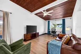 2922 W Averill Ave, Tampa, FL 33611 - Photo 7