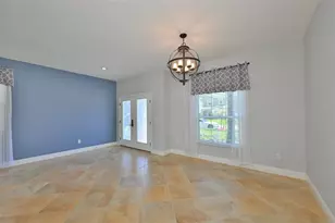 12206 Citrus Leaf Dr, Gibsonton, FL 33534 - Photo 7