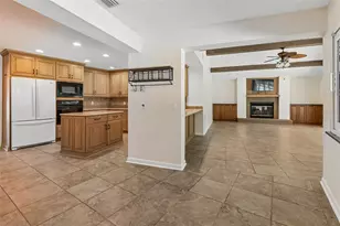 3319 Cheviot Dr, Tampa, FL 33618 - Photo 9