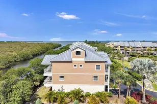 3202 Mangrove Point Dr, Ruskin, FL 33570 - Photo 7