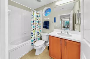 3202 Mangrove Point Dr, Ruskin, FL 33570 - Photo 33