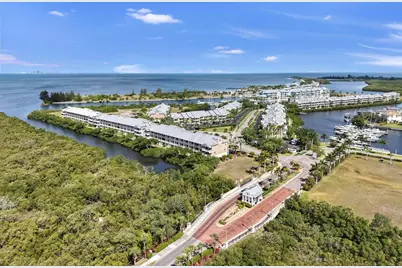 3202 Mangrove Point Drive, Ruskin, FL 33570 - Photo 9
