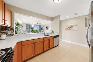 3202 Mangrove Point Dr, Ruskin, FL 33570 - Photo 29