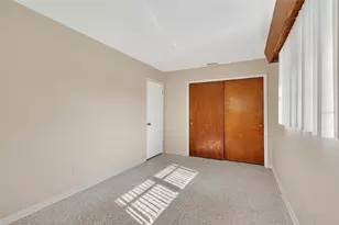 1610 Valencia Dr W, Largo, FL 33778 - Photo 25