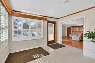 1610 Valencia Dr W, Largo, FL 33778 - Photo 17