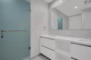 400 Central Ave, Saint Petersburg, FL 33701 - Photo 35