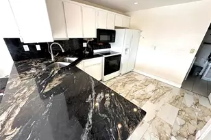 1655 S Highland Ave, Clearwater, FL 33756 - Photo 9